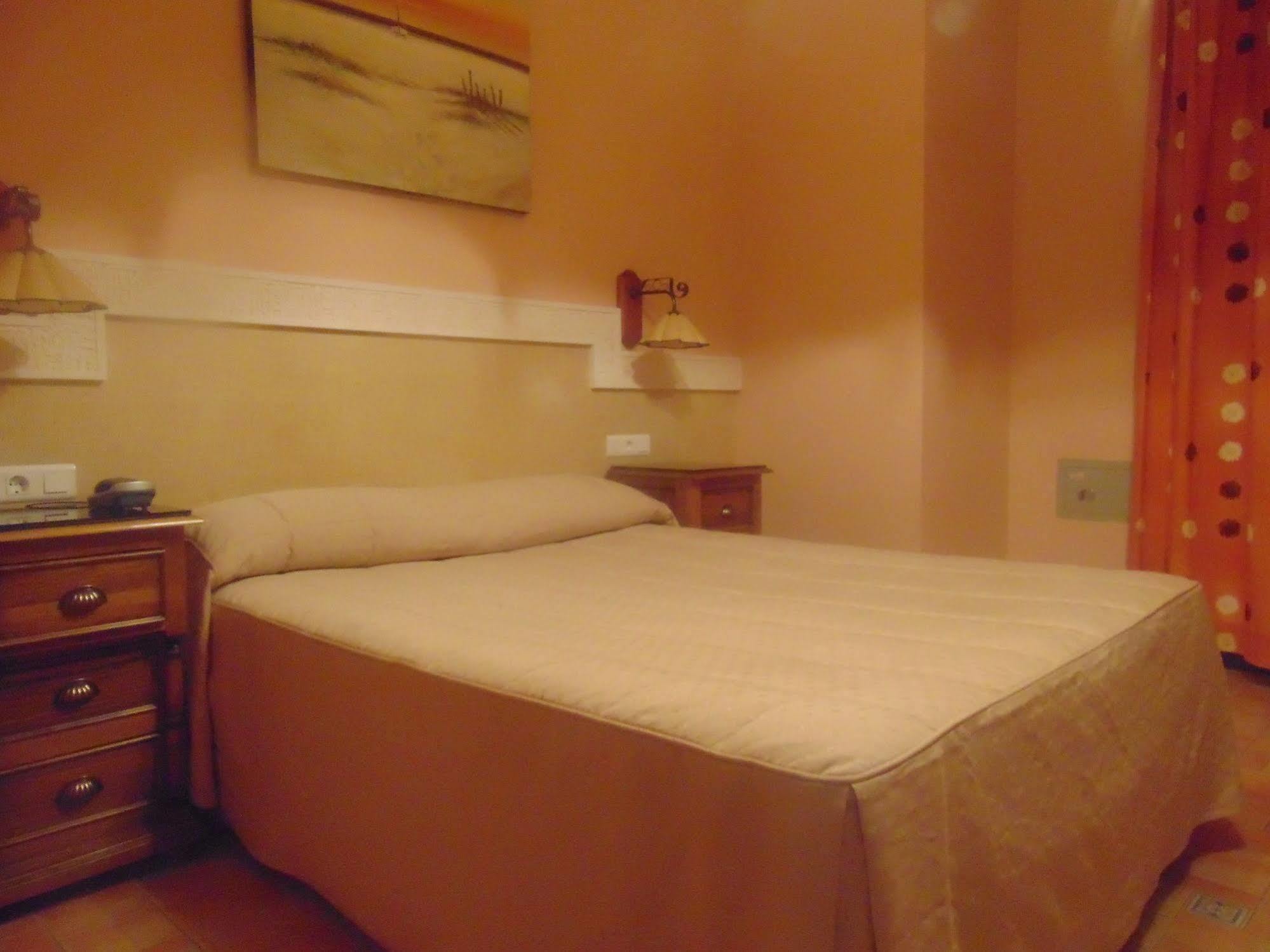 Hotel Sierra De Araceli Lucena Eksteriør billede