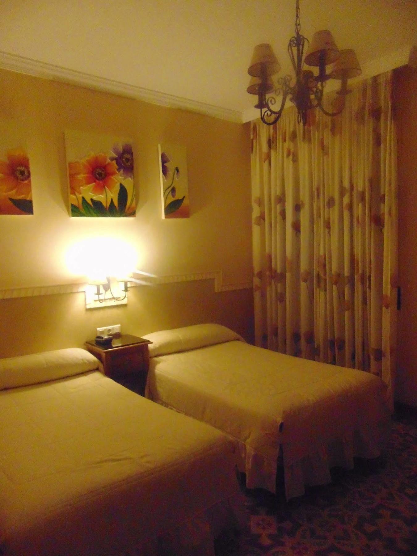 Hotel Sierra De Araceli Lucena Eksteriør billede