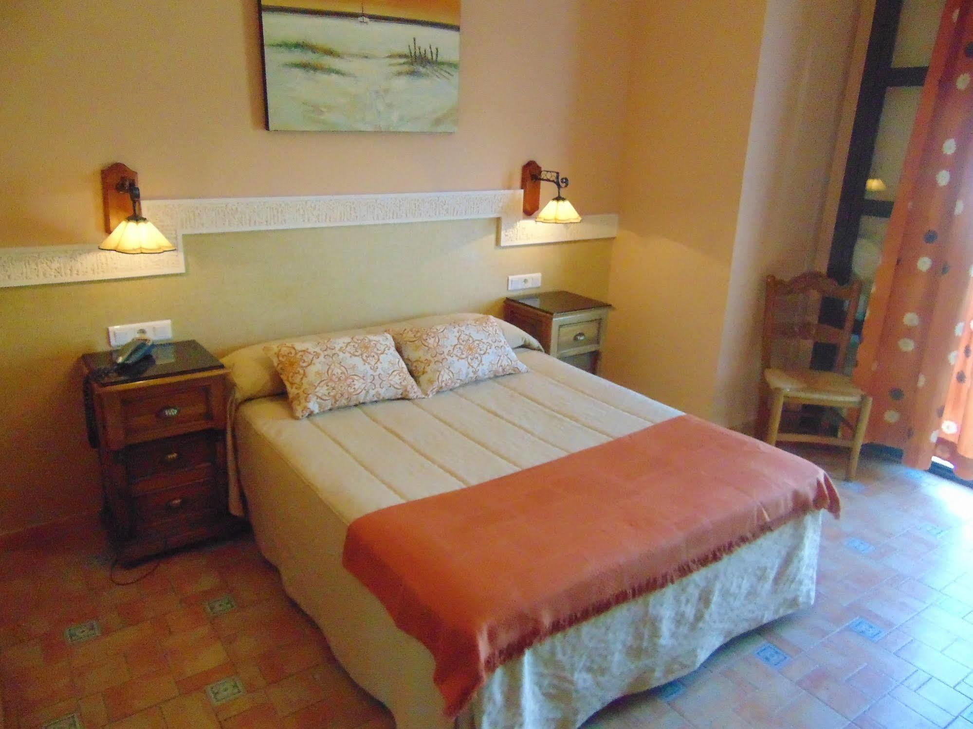 Hotel Sierra De Araceli Lucena Eksteriør billede