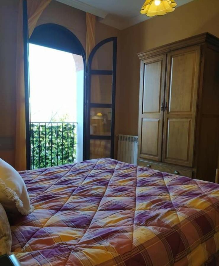 Hotel Sierra De Araceli Lucena Eksteriør billede